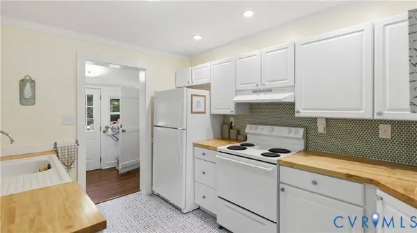 1252 Eubanks RD, Dunnsville, VA 22454