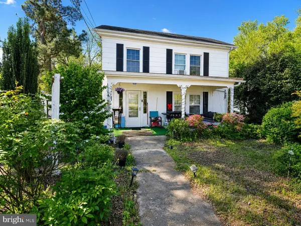 103 SEABOARD AVE, La Crosse, VA 23950