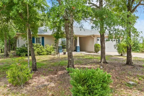 51 Yearling Court, Defuniak Springs, FL 32433