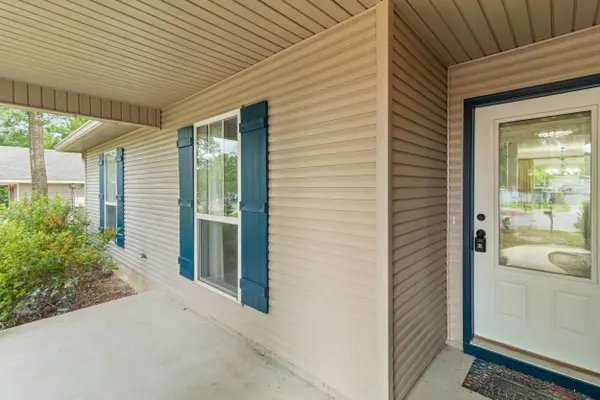 51 Yearling Court, Defuniak Springs, FL 32433