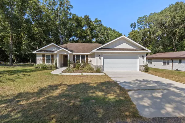 108 A N Rayburn Street, Crestview, FL 32539