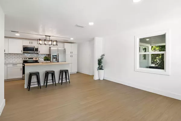 42 Roosevelt Avenue, Defuniak Springs, FL 32435