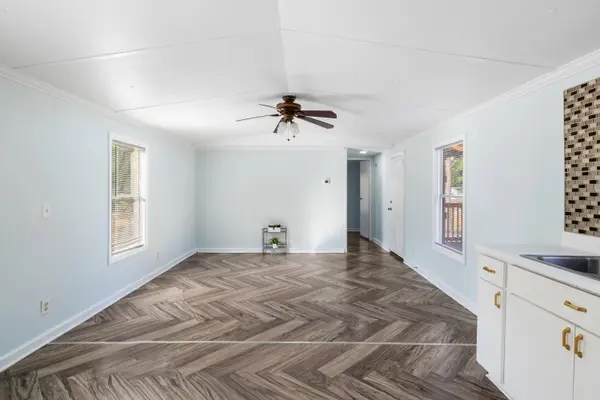 66 E Orange Blossom Avenue, Defuniak Springs, FL 32433