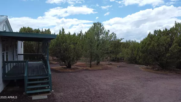 28 CR 3205 --, Concho, AZ 85924