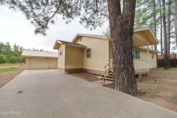 2200 W PARK VALLEY Road, Show Low, AZ 85901