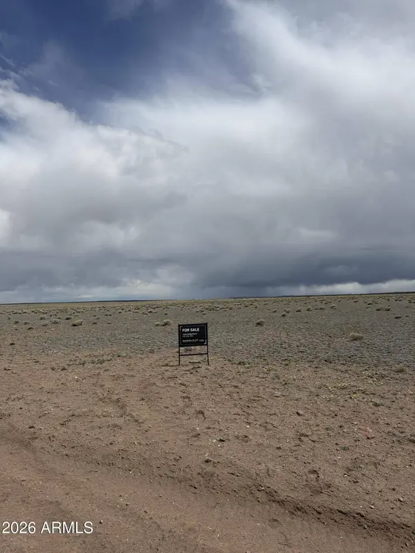 N6465 -- #101, St Johns, AZ 85936