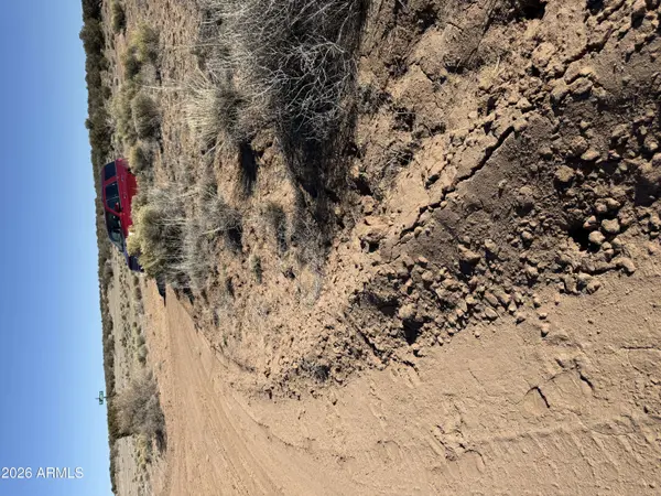 1 N6549 -- #794, St Johns, AZ 85936