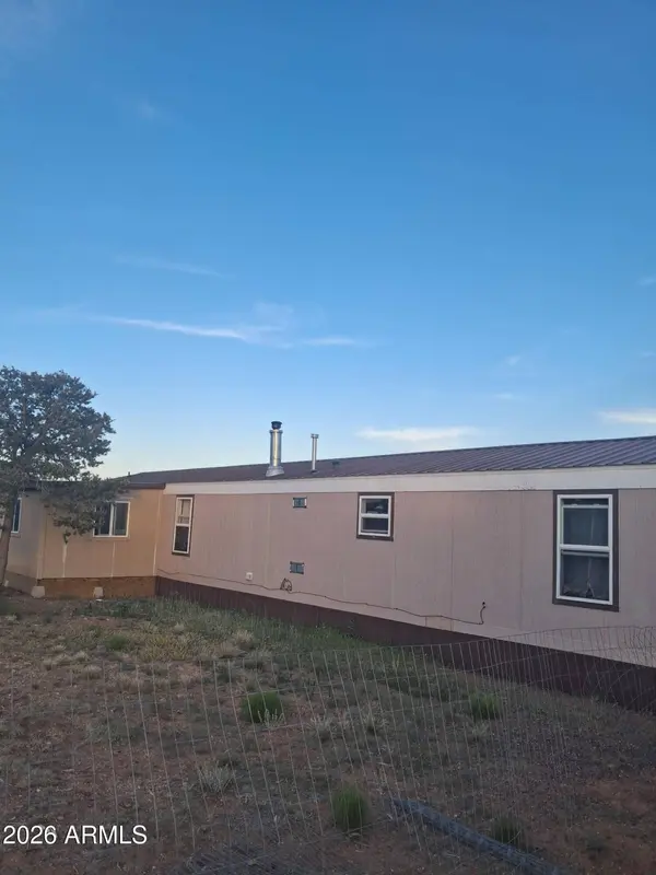690 CR 8235 Drive, Concho, AZ 85924