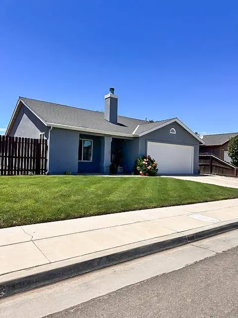 5323 N Contessa AVE, Fresno, CA 93723