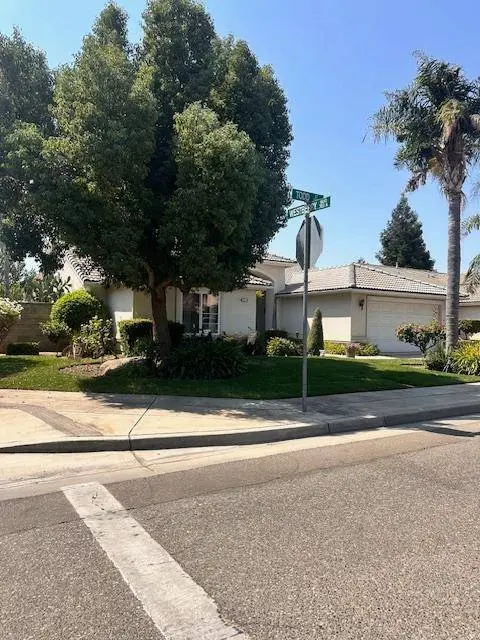 3318 Todd ST, Madera, CA 93637