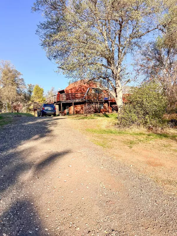 906 Elwood RD, Yokuts Valley, CA 93675