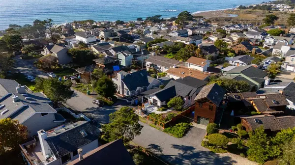 475 Dorset ST, Cambria, CA 93428
