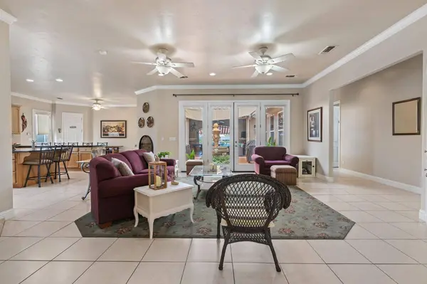 11934 E Harvard AVE, Sanger, CA 93657