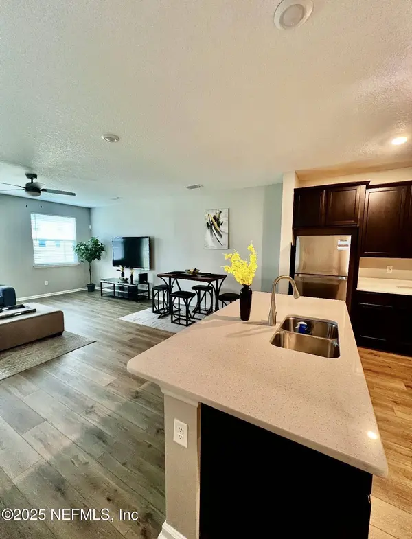 9810 FIDDLEBACK LN, Jacksonville, FL 32222