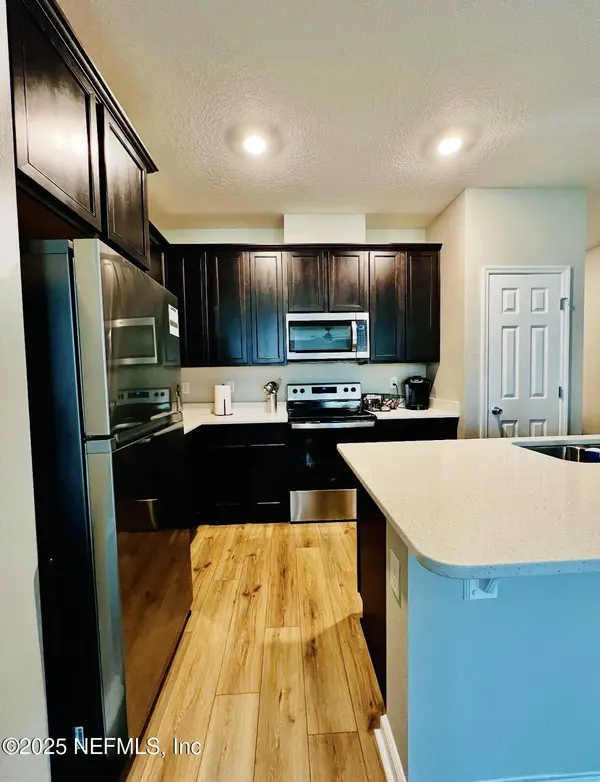 9810 FIDDLEBACK LN, Jacksonville, FL 32222