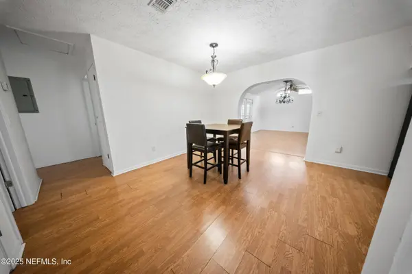 8342 BARRACUDA RD, Jacksonville, FL 32244