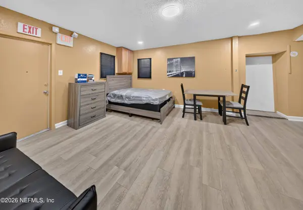 825 SUPERIOR ST, Jacksonville, FL 32254