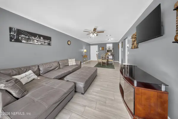 1647 EL CAMINO RD #3, Jacksonville, FL 32216