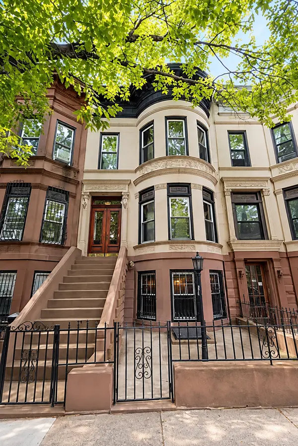 Park Pl #Townhouse, Brooklyn, NY 11238