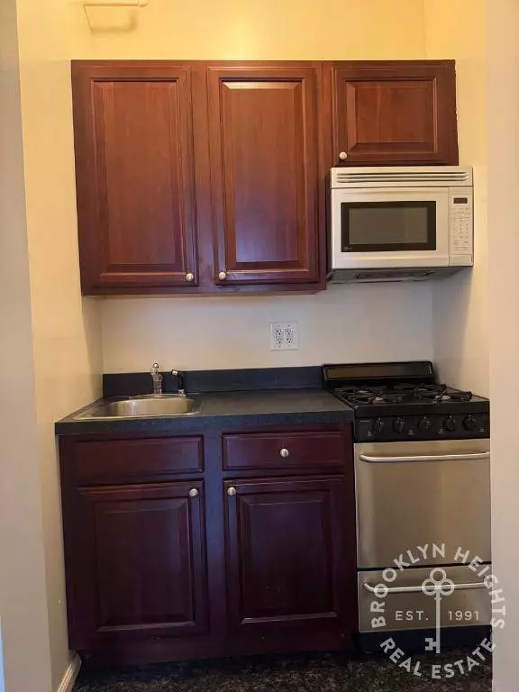 372 State Street #5, Brooklyn, NY 11217