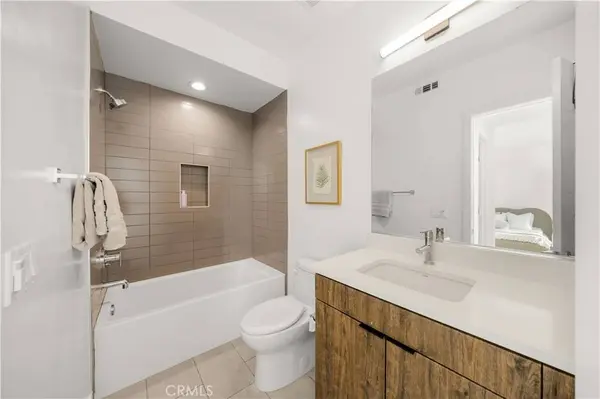 1056 N Joels PL, Los Angeles, CA 90012