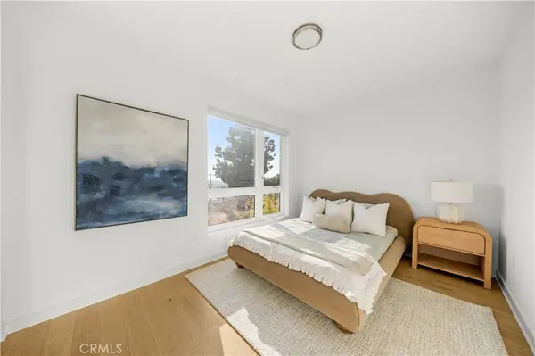 1056 N Joels PL, Los Angeles, CA 90012