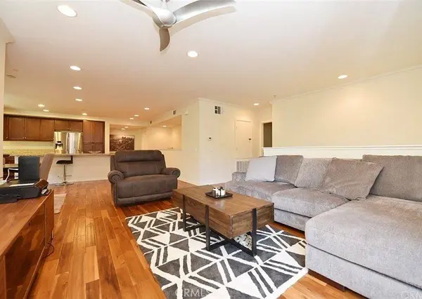 533 Rockefeller, Irvine, CA 92612