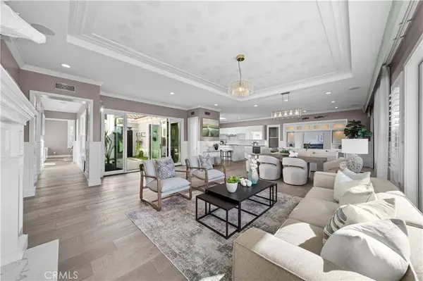 58 Victoria, Newport Beach, CA 92660