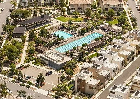 426 Lobata, Irvine, CA 92618