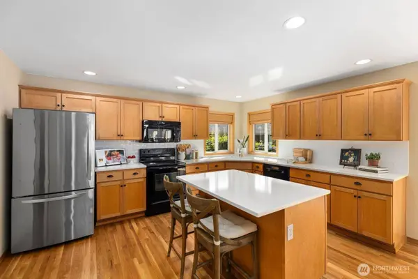 6716 110th AVE NE, Lake Stevens, WA 98258