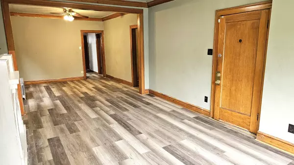 6632 S Maplewood AVE, Chicago, IL 60629