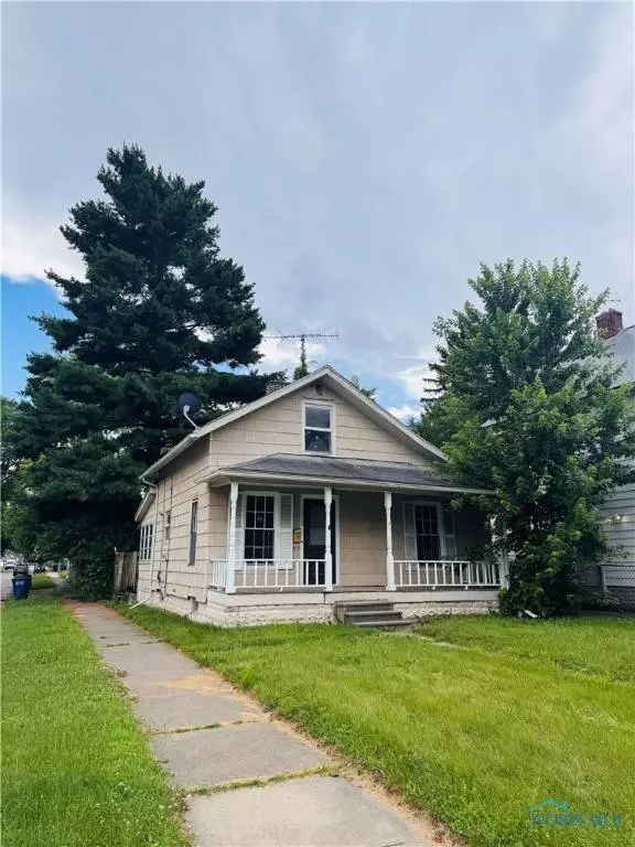 1803 Mansfield RD, Toledo, OH 43613