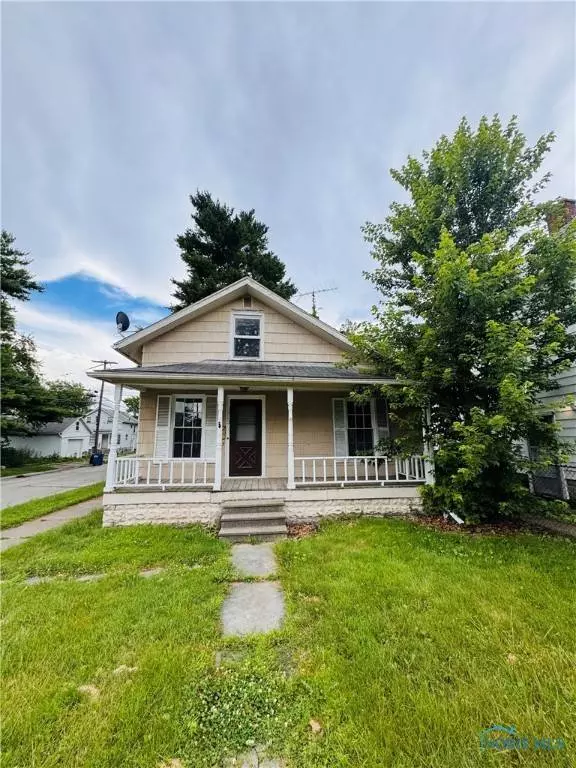 1803 Mansfield RD, Toledo, OH 43613