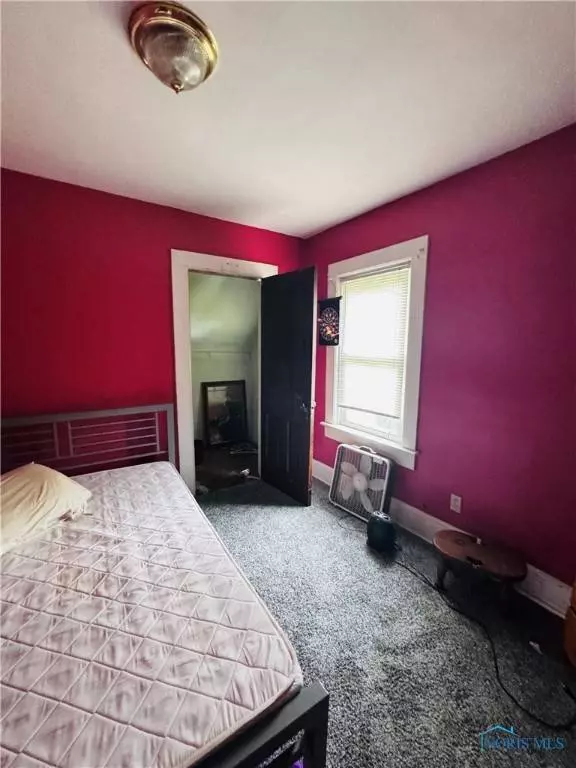 834 Nebraska AVE, Toledo, OH 43607