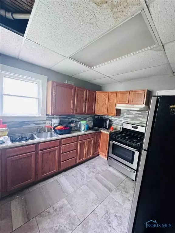 834 Nebraska AVE, Toledo, OH 43607