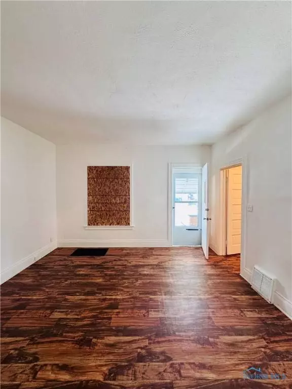 243 E Weber ST, Toledo, OH 43608