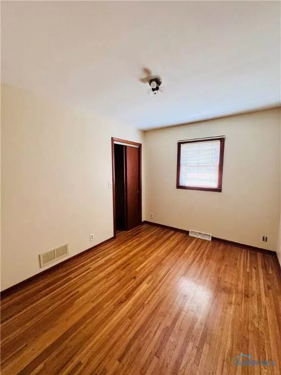 3006 Norcrest ST, Findlay, OH 45840