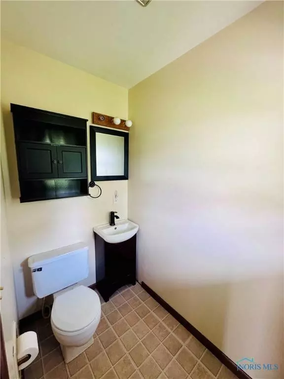 3006 Norcrest ST, Findlay, OH 45840