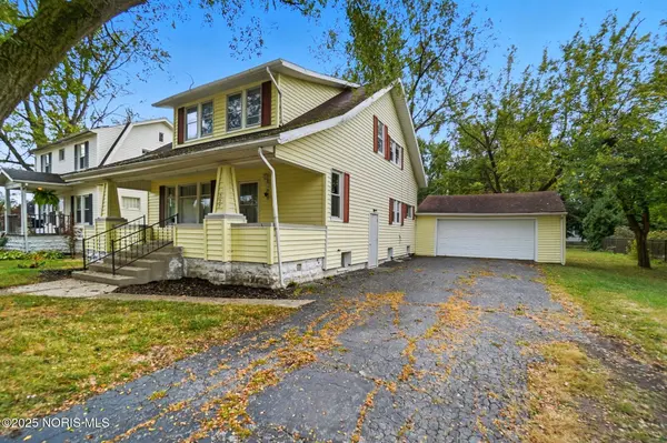 325 Greenlawn AVE, Findlay, OH 45840