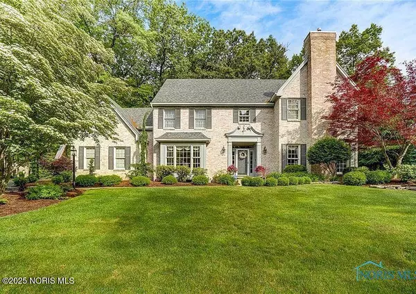 630 Anastasia CT, Holland, OH 43528