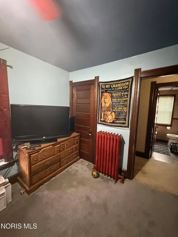 572 Yondota ST, Toledo, OH 43605