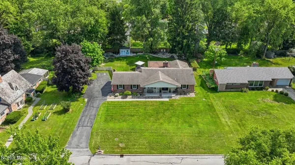 5115 Cranston DR, Toledo, OH 43615