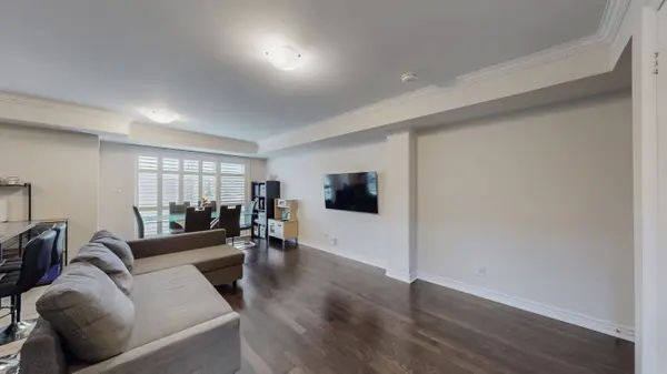 1 Blanche LN #824, Markham, ON L6B 1B3