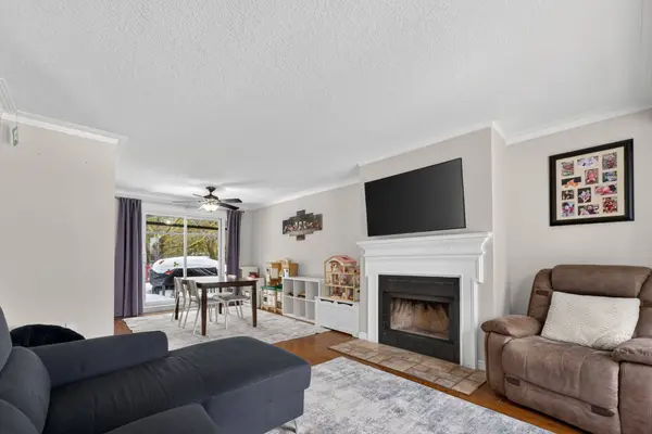 8 Doner ST, New Tecumseth, ON L9R 1M5
