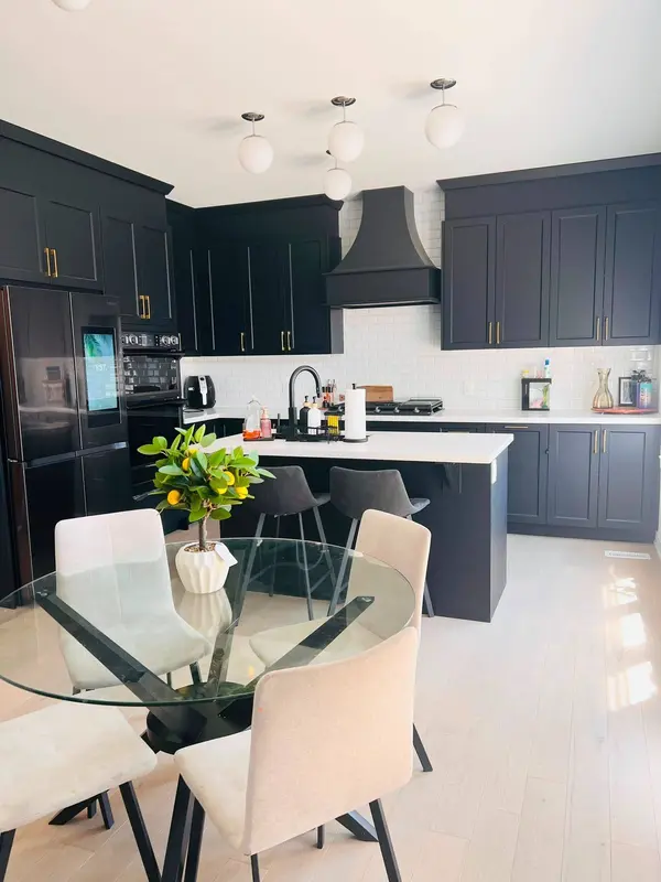 28 Vickery ST, Whitby, ON L1P 0L2
