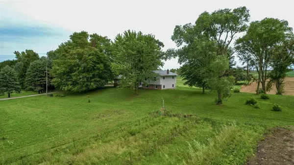 N9592 Yew Road, Beaver Dam, WI 53916