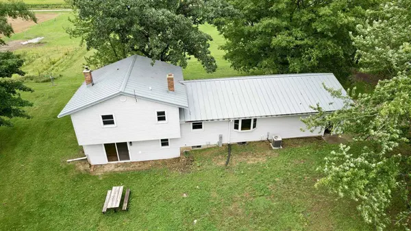 N9592 Yew Road, Beaver Dam, WI 53916