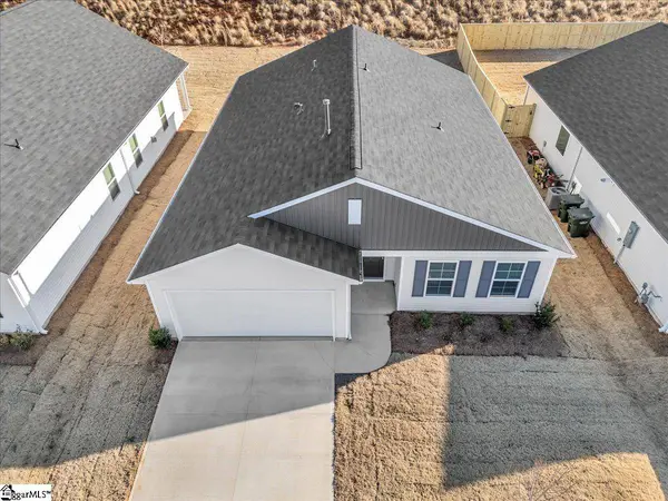 127 Ella B Lane, Easley, SC 29640