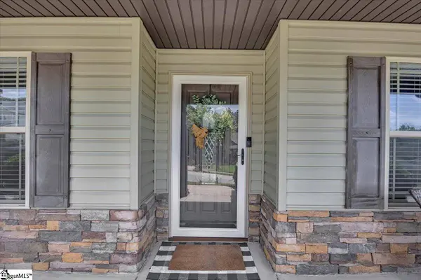 375 N Timm Creek Avenue, Roebuck, SC 29376