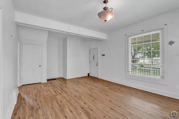 223 SW Fillmore ST, Topeka, KS 66606